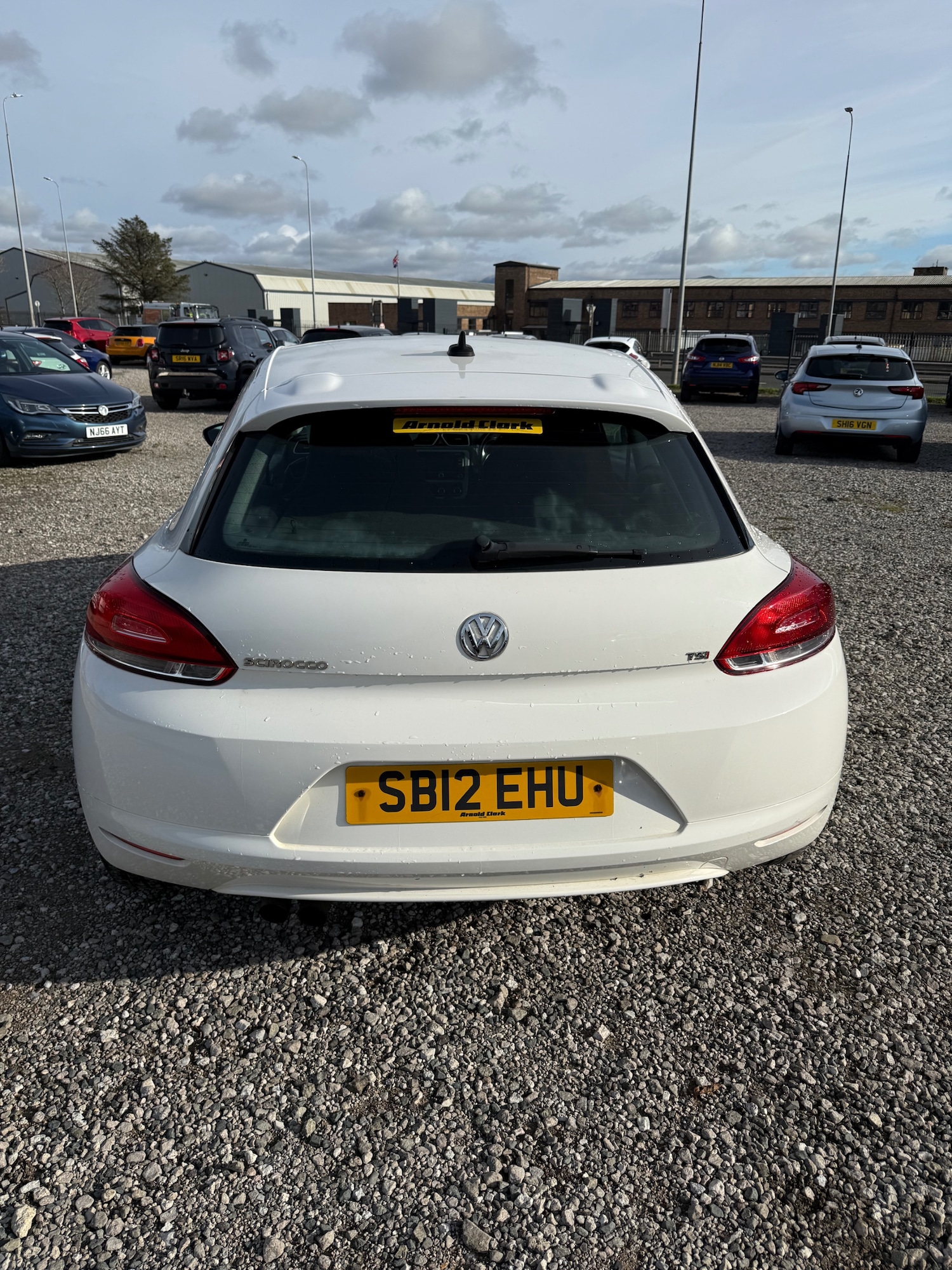 Used Volkswagen Scirocco 2012 for sale - 76383291: Photo 4