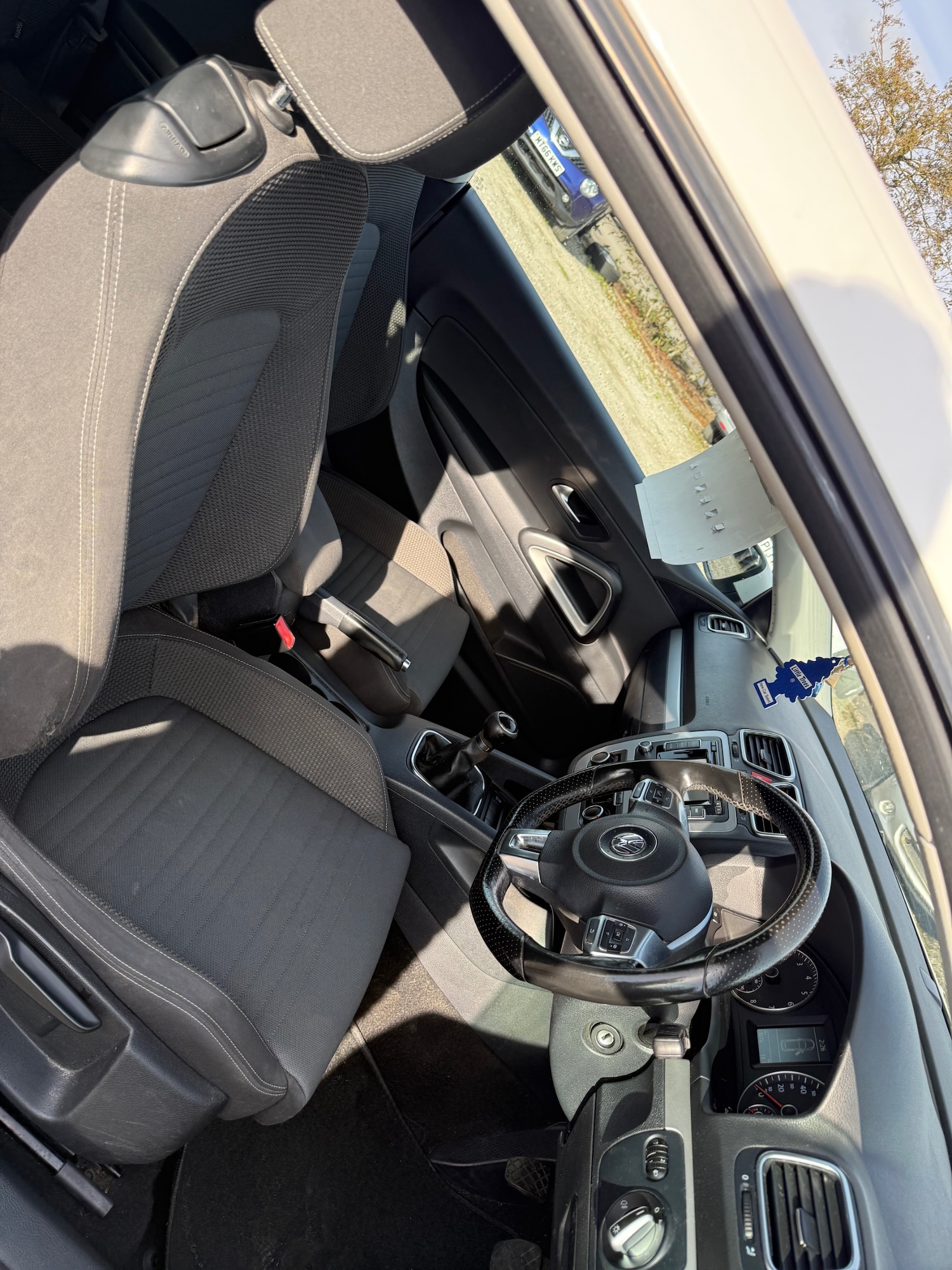 Used Volkswagen Scirocco 2012 for sale - 76383291: Photo 5