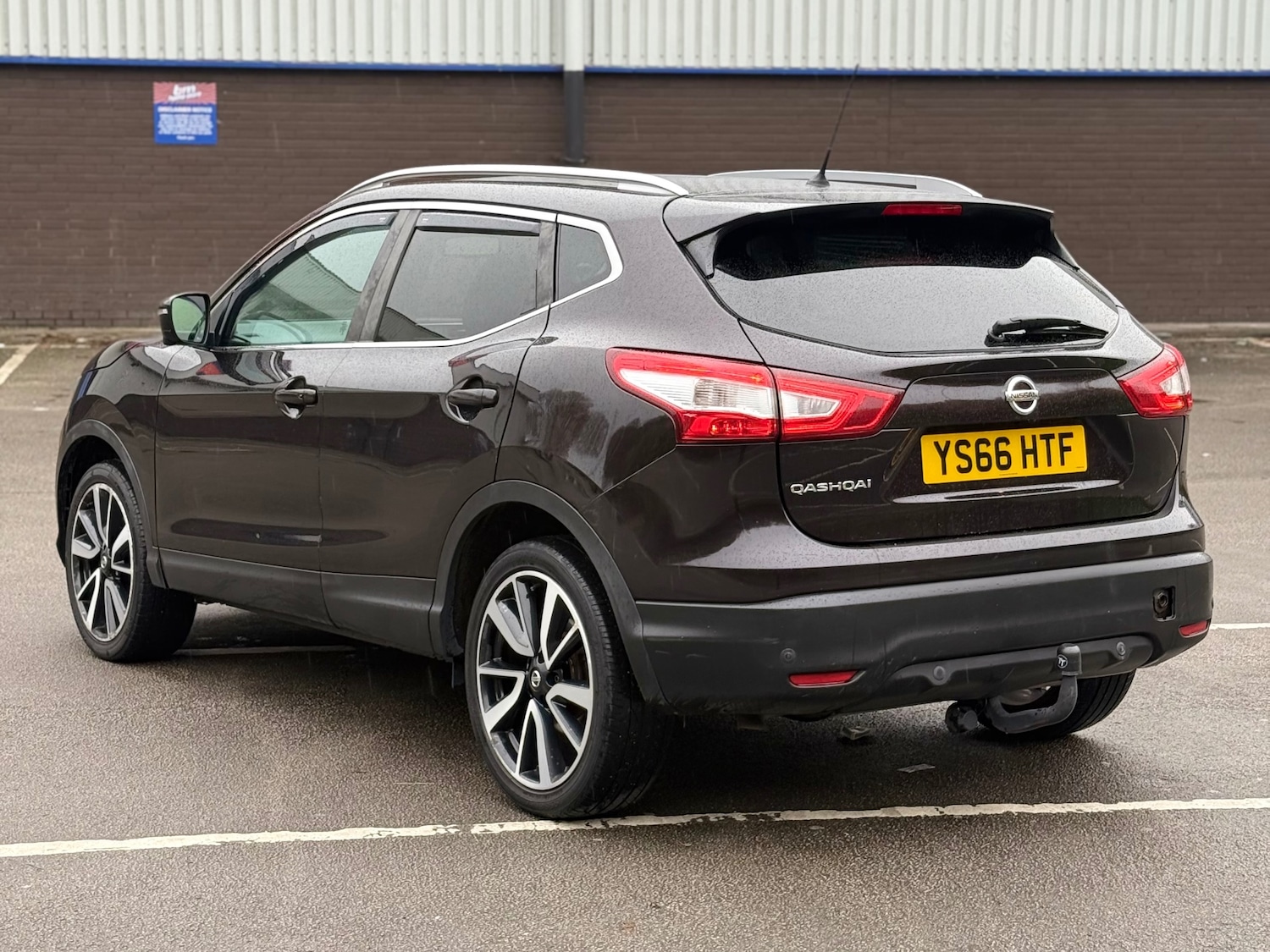 Used Nissan Qashqai 2017 for sale - 76554407: Photo 3