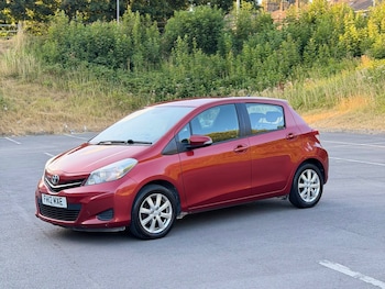 Used Toyota Yaris 2012 for sale - 79395333: Photo