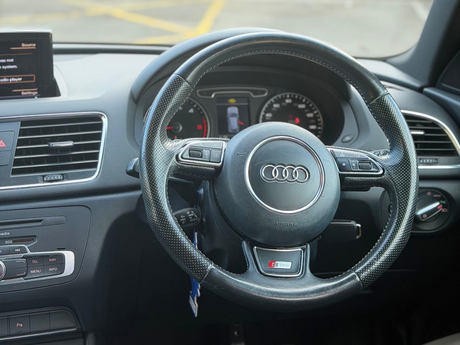 Used Audi Q3 2013 for sale - 78056070: Photo 17