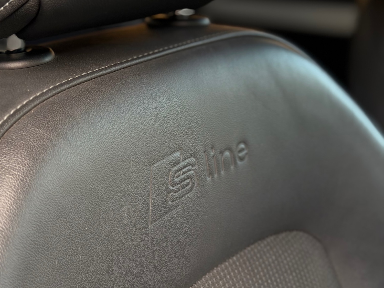 Used Audi Q3 2013 for sale - 78056070: Photo 23