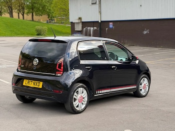 Used Volkswagen up! 2017 for sale - 78306415: Photo