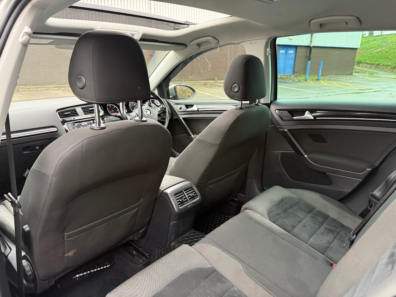 Used Volkswagen Golf 2014 for sale - 76712246: Photo 12