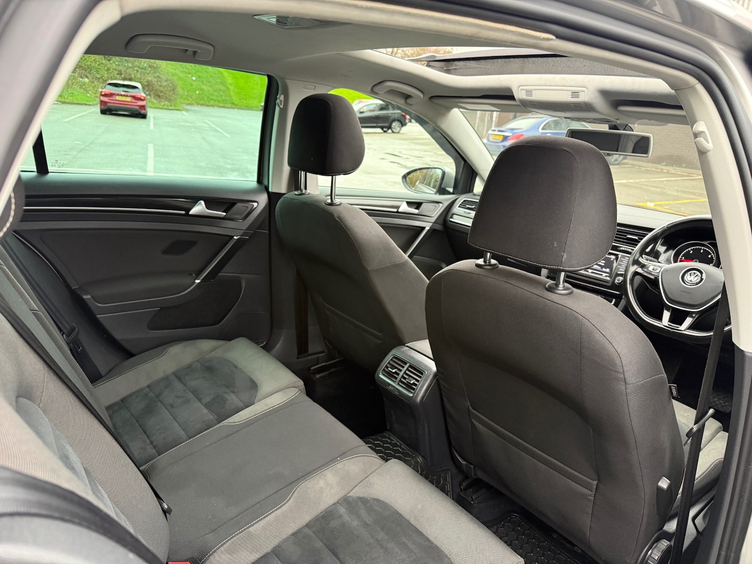 Used Volkswagen Golf 2014 for sale - 76712246: Photo 36