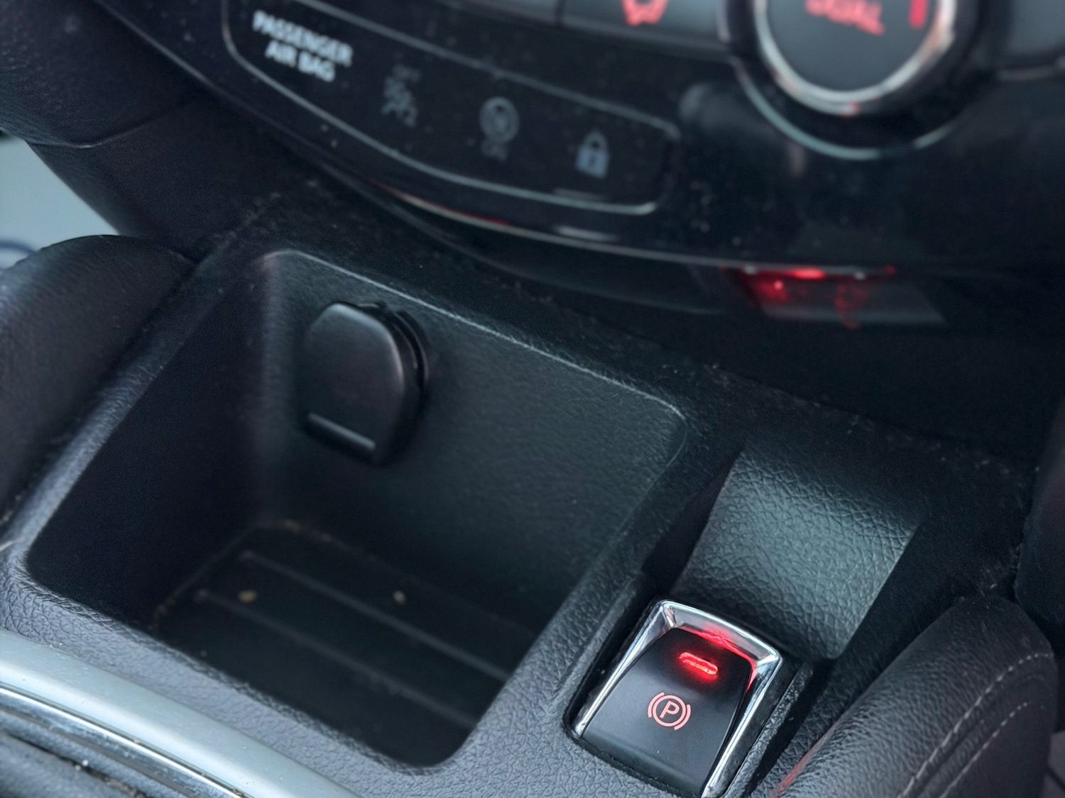 Used Nissan Qashqai 2016 for sale - 77097022: Photo 19