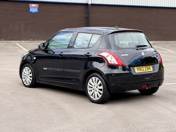 Used Suzuki Swift 2012 for sale - 78947685: Photo