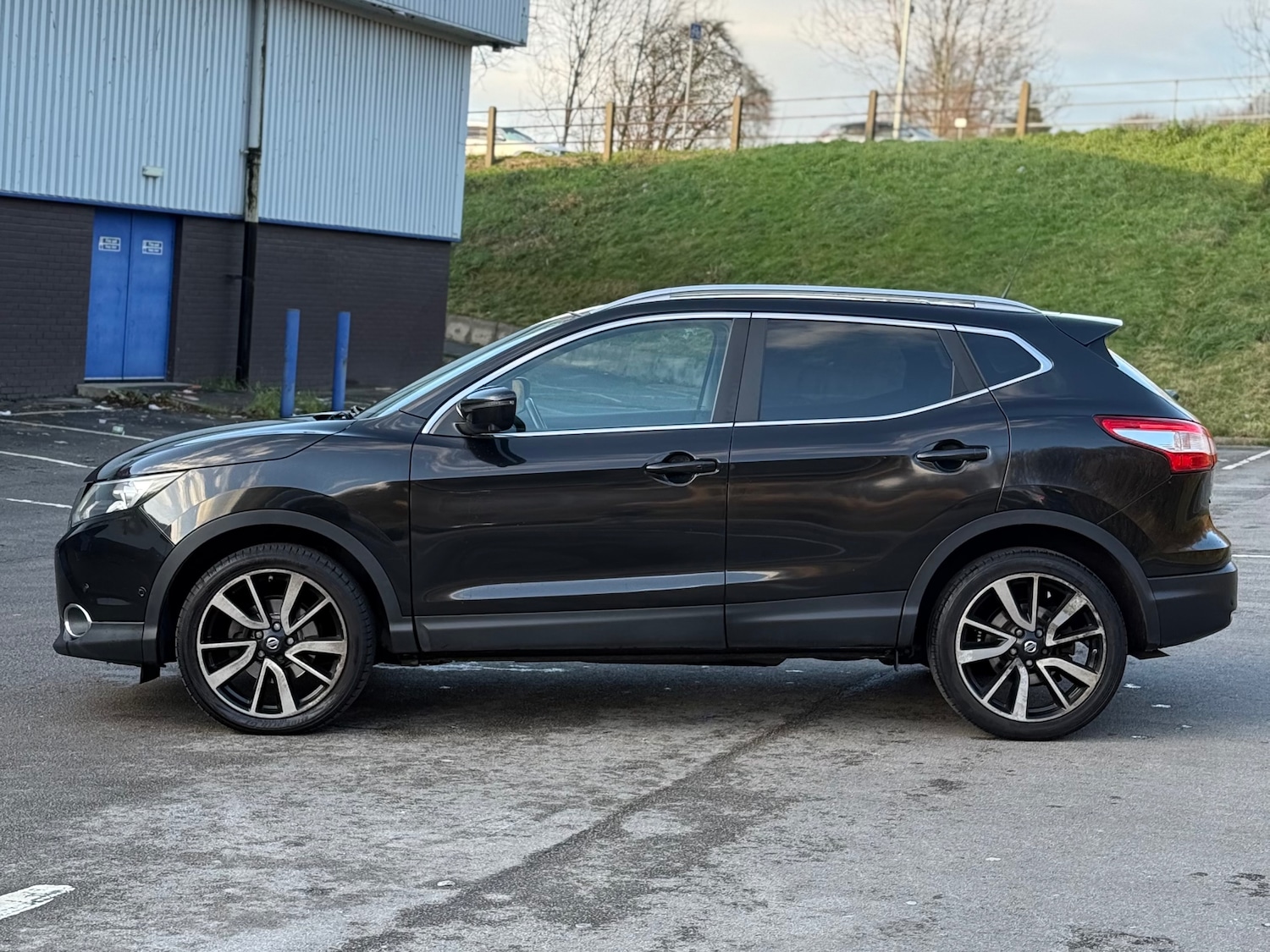 Used Nissan Qashqai 2015 for sale - 76798990: Photo 10