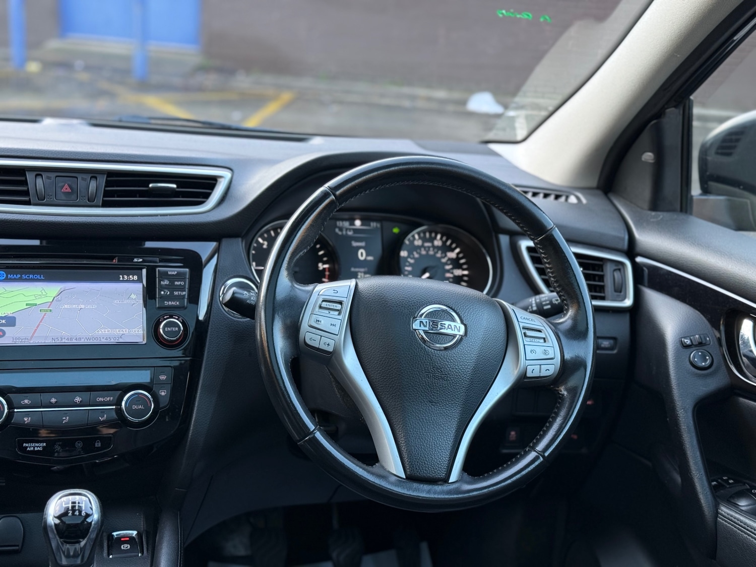 Used Nissan Qashqai 2015 for sale - 76798990: Photo 13