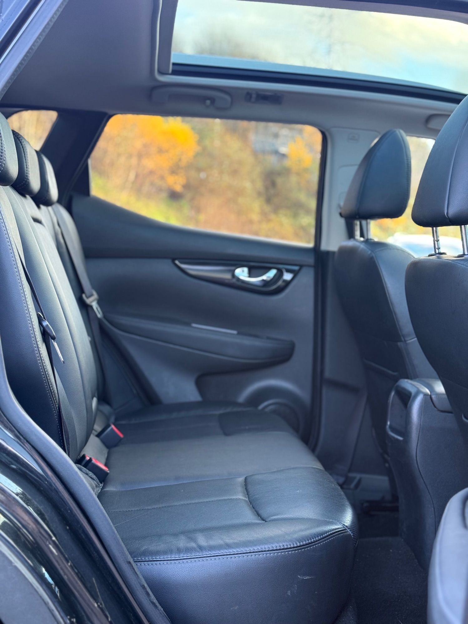 Used Nissan Qashqai 2015 for sale - 76798990: Photo 16