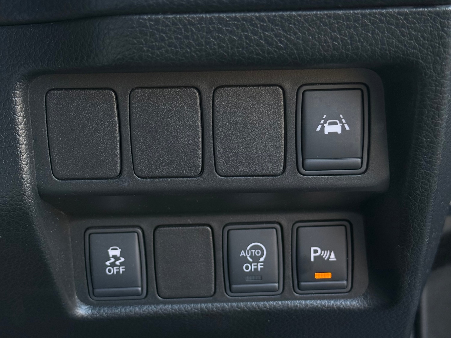 Used Nissan Qashqai 2015 for sale - 76798990: Photo 26