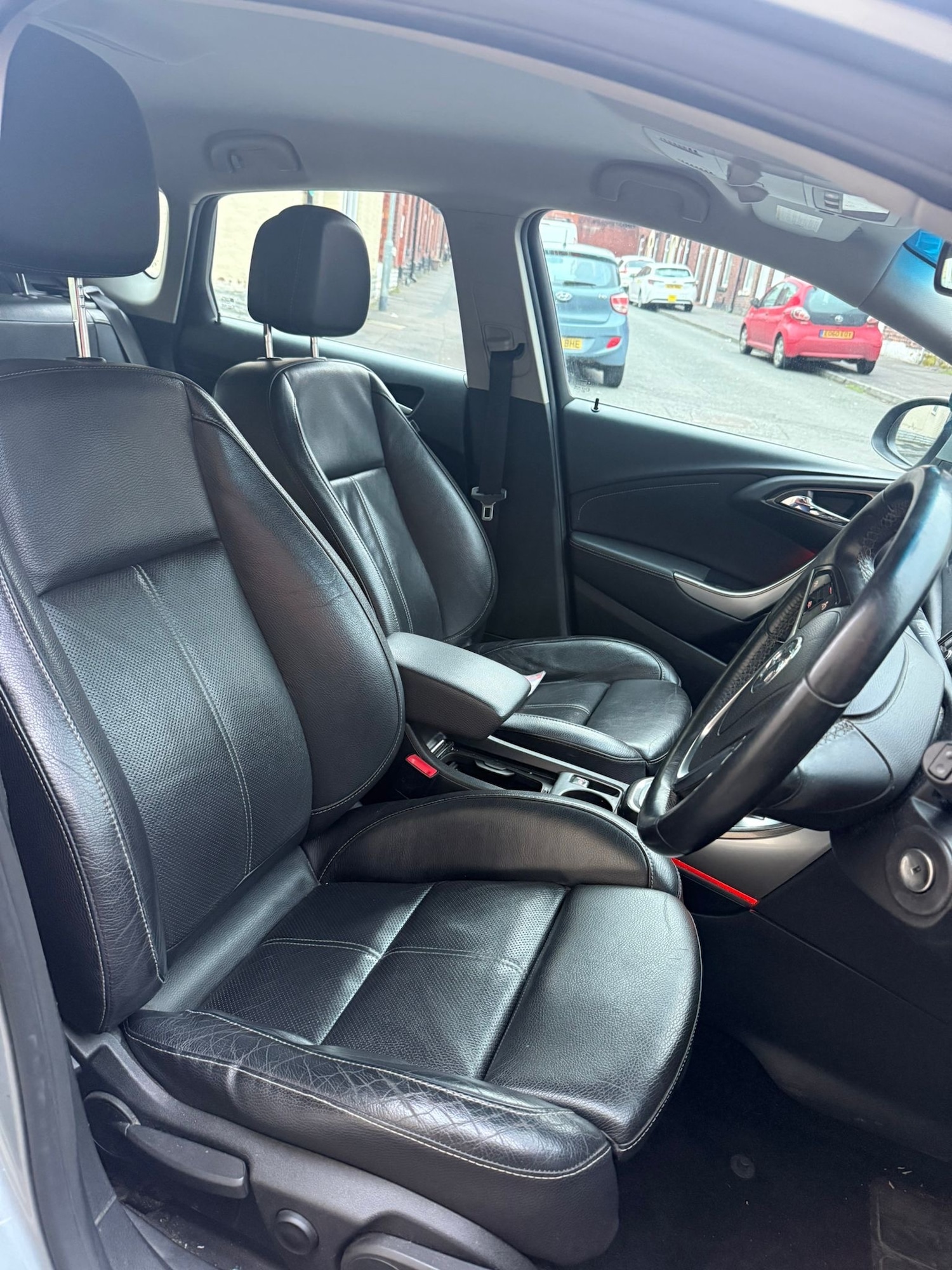 Used Vauxhall Astra 2012 for sale - 77779800: Photo 16