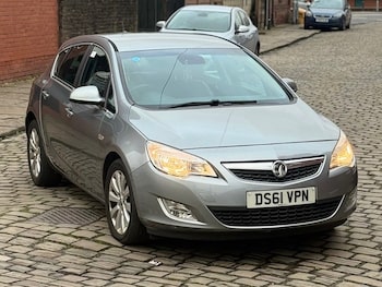 Used Vauxhall Astra undefined for sale - 77779800: Photo