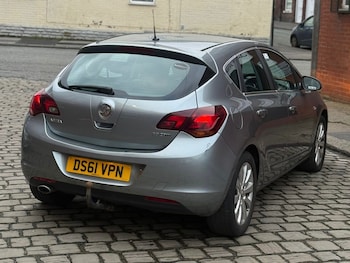 Used Vauxhall Astra undefined for sale - 77779800: Photo
