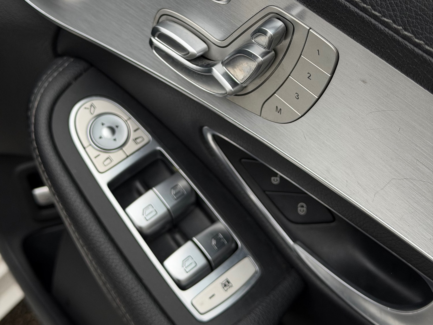 Used Mercedes-Benz C Class 2015 for sale - 77502725: Photo 19