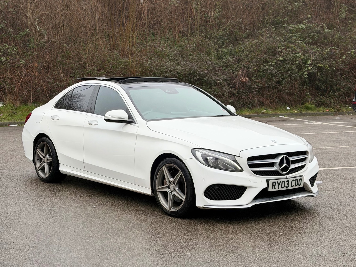 Used Mercedes-Benz C Class 2015 for sale - 77502725: Photo 5