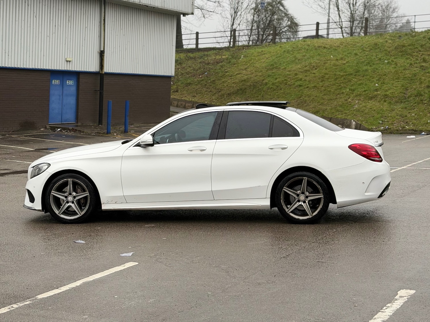 Used Mercedes-Benz C Class 2015 for sale - 77502725: Photo 7
