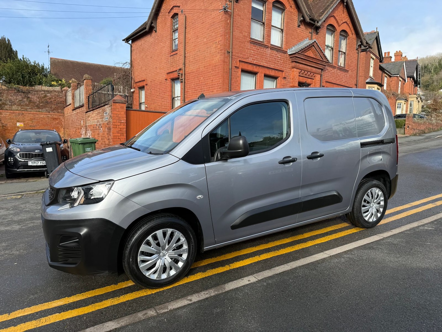 Used Peugeot Partner 2020 for sale - 77389127: Photo 12