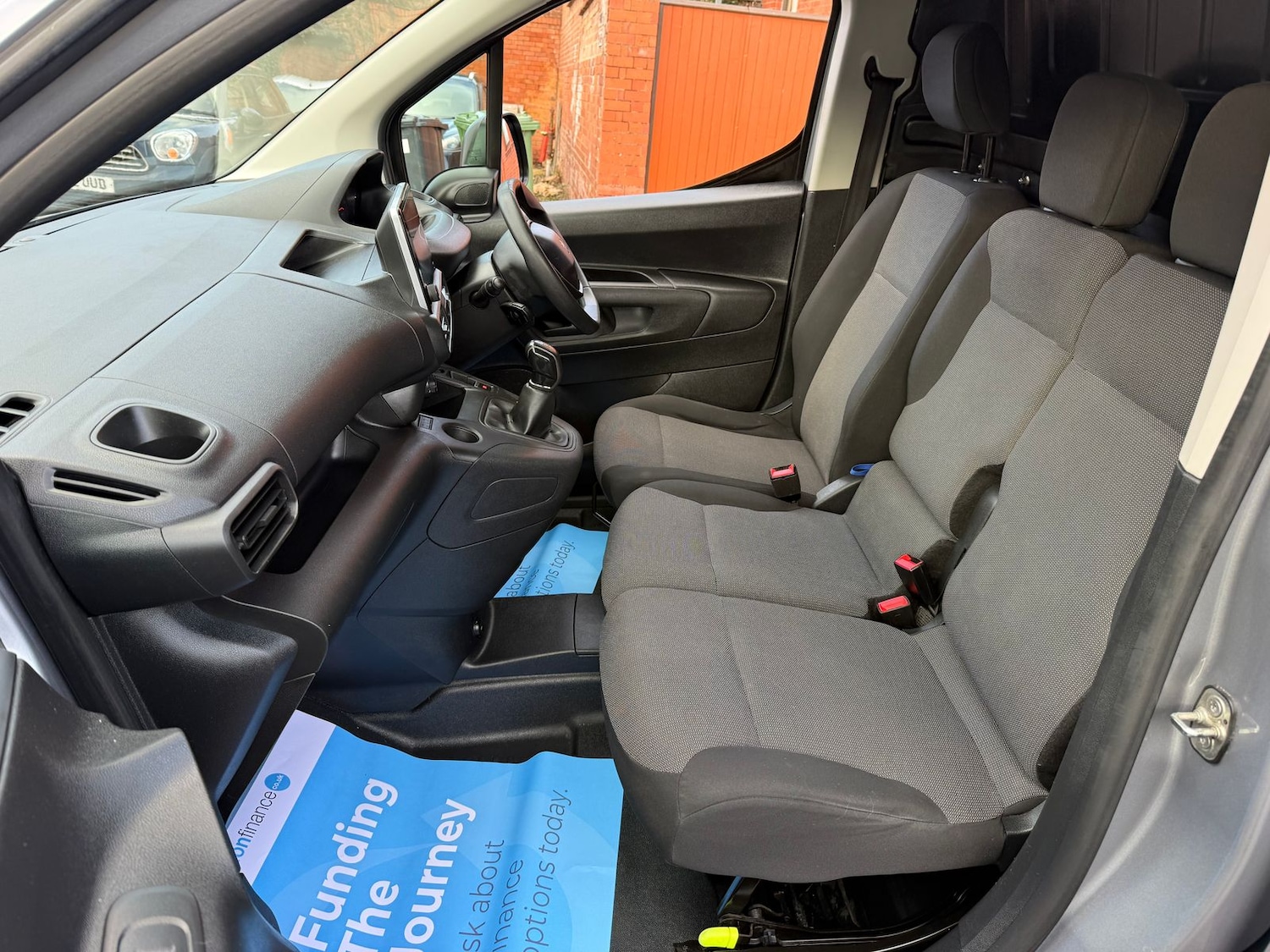 Used Peugeot Partner 2020 for sale - 77389127: Photo 22