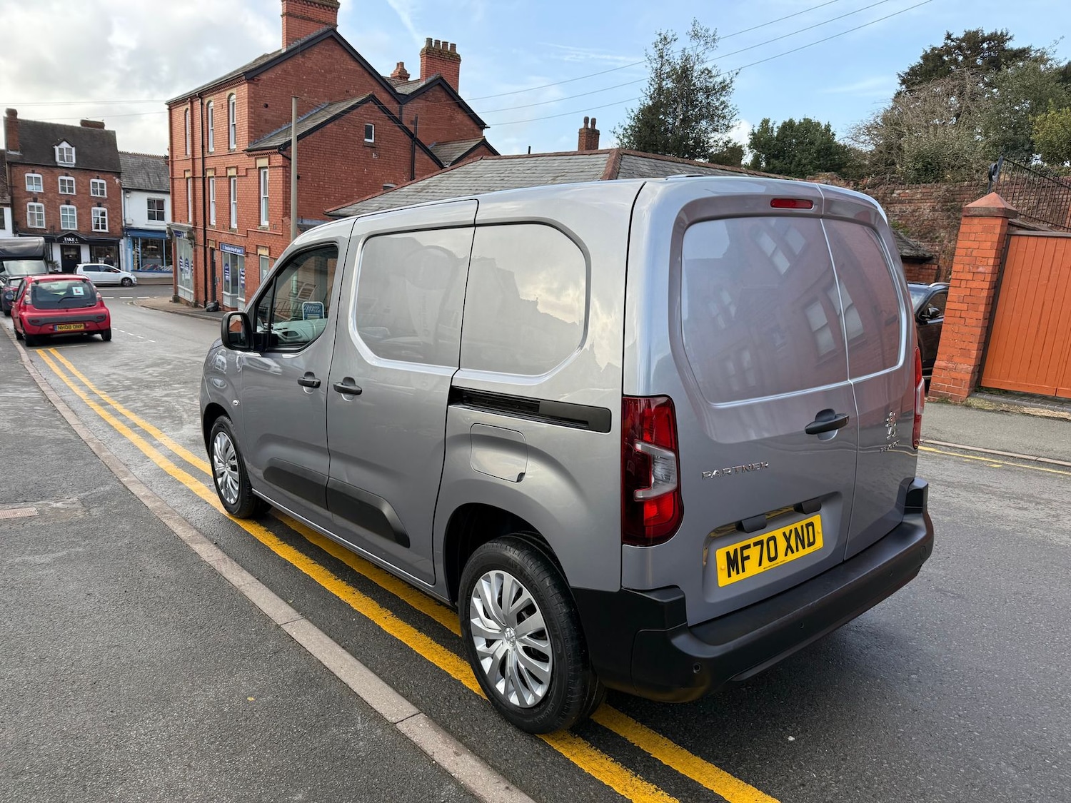 Used Peugeot Partner 2020 for sale - 77389127: Photo 26