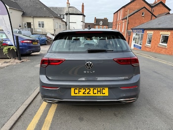 Used Volkswagen Golf 2022 for sale - 75943482: Photo