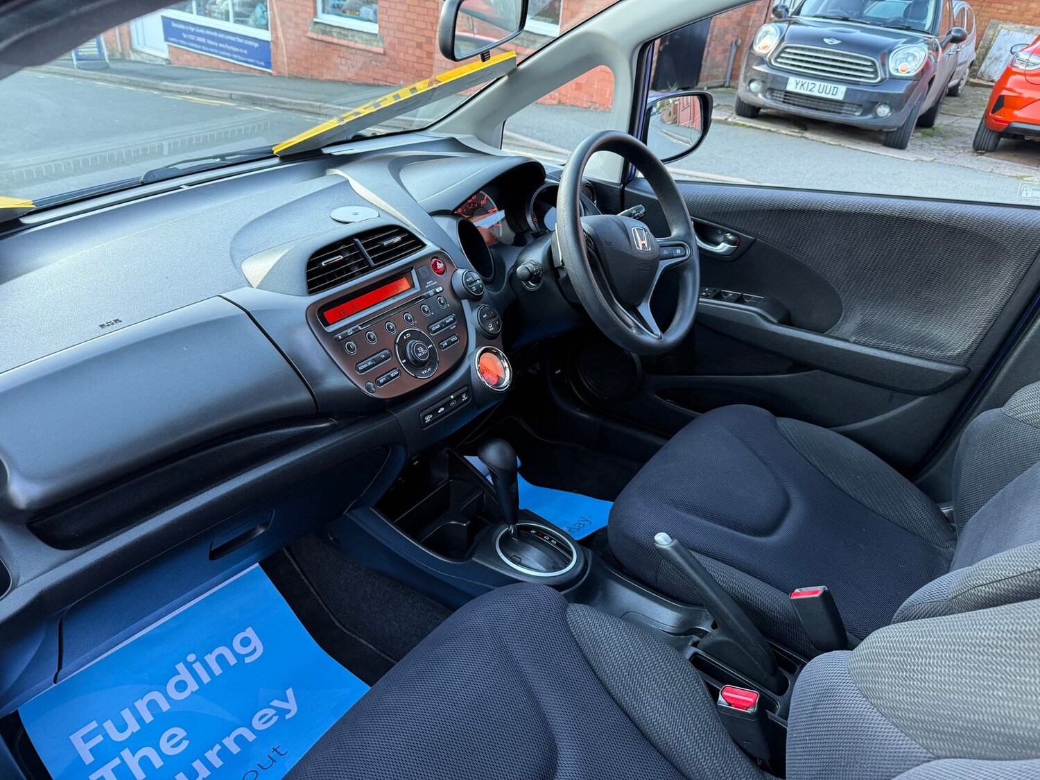 Used Honda Jazz 2012 for sale - 77442720: Photo 16