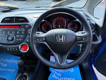 Used Honda Jazz 2012 for sale - 77442720: Photo