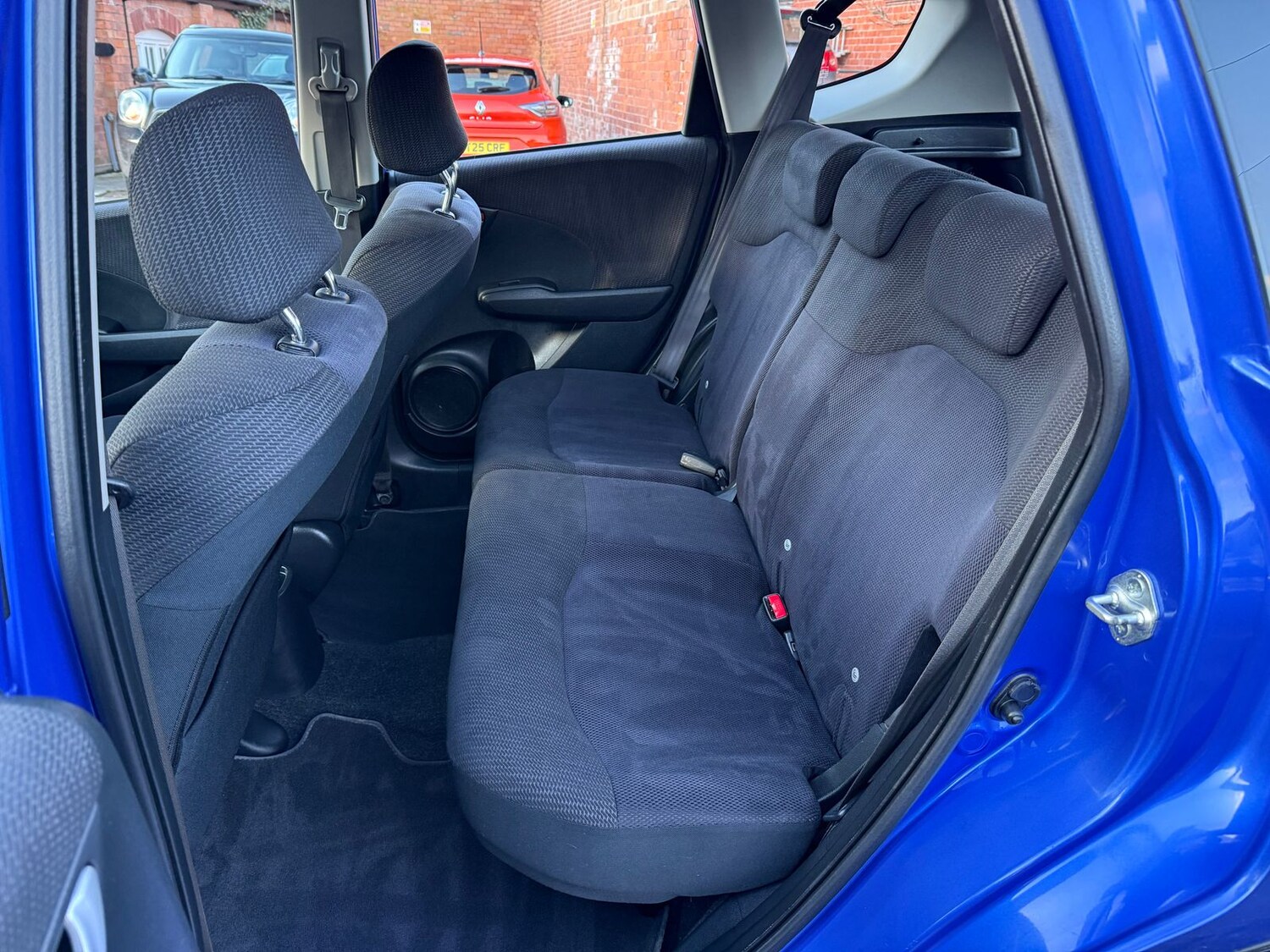 Used Honda Jazz 2012 for sale - 77442720: Photo 8