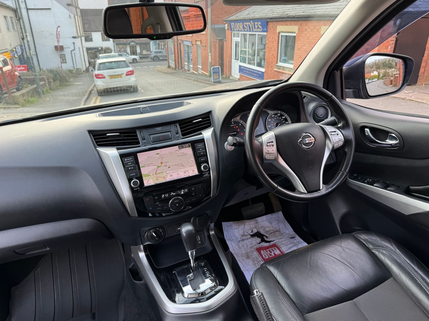 Used Nissan Navara 2021 for sale - 77795195: Photo 11