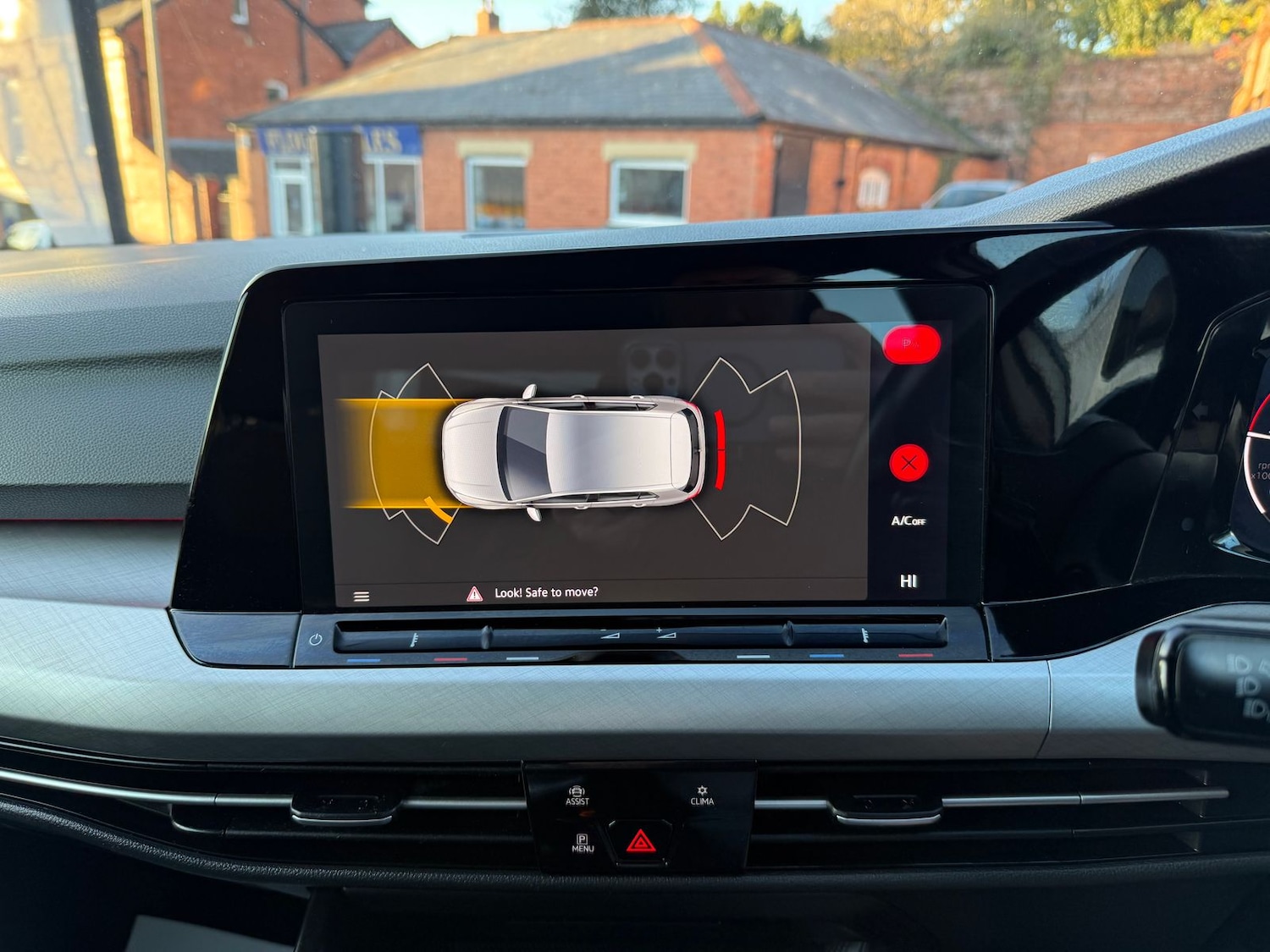 Used Volkswagen Golf 2022 for sale - 76915214: Photo 2