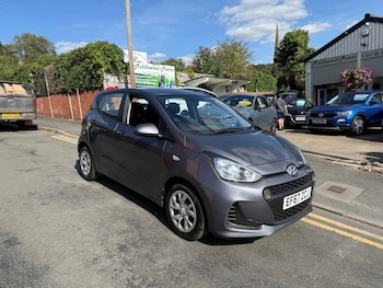 Used Hyundai i10 2018 for sale - 79329271: Photo