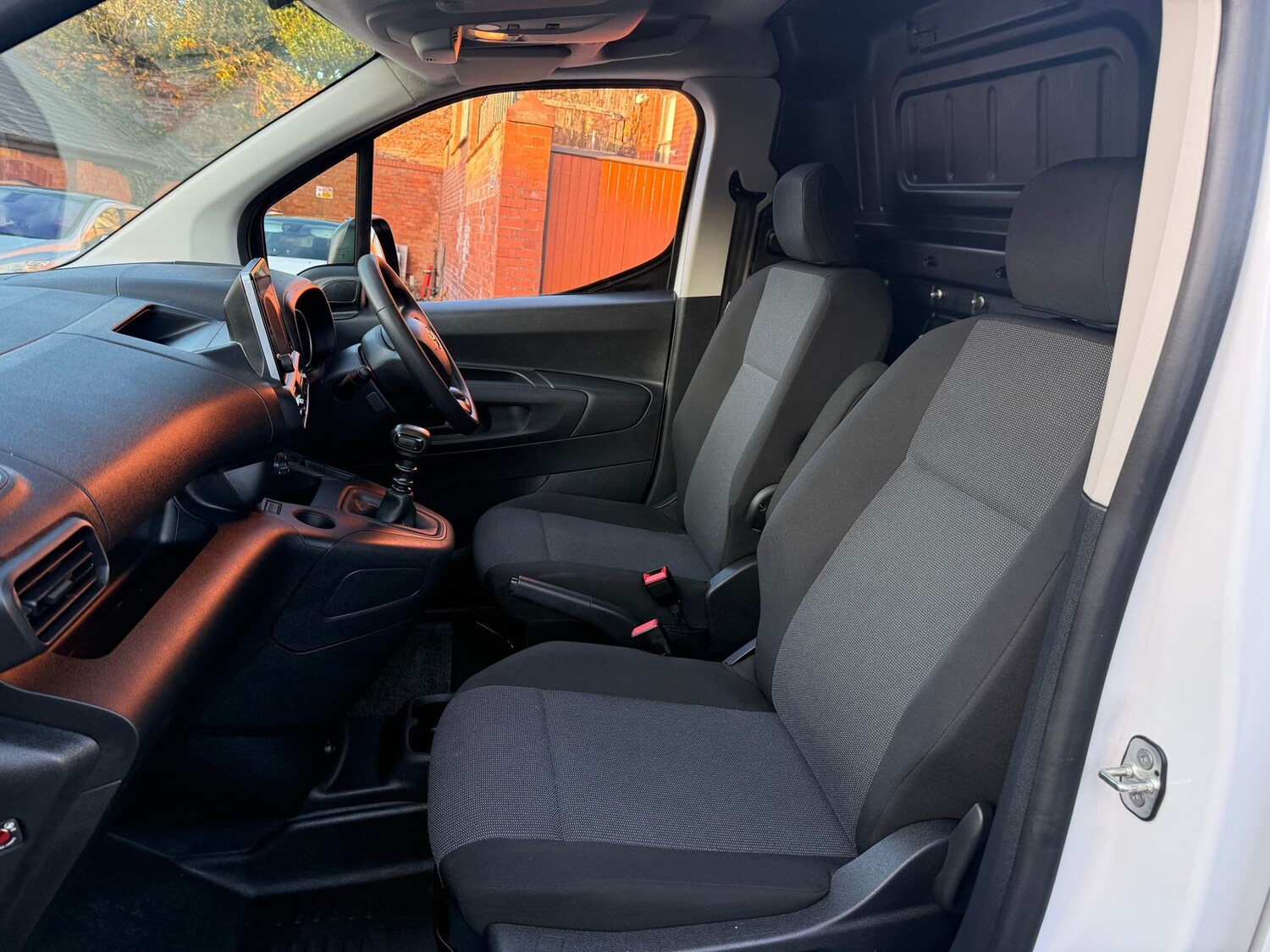 Used Toyota ProAce 2024 for sale - 76915227: Photo 3