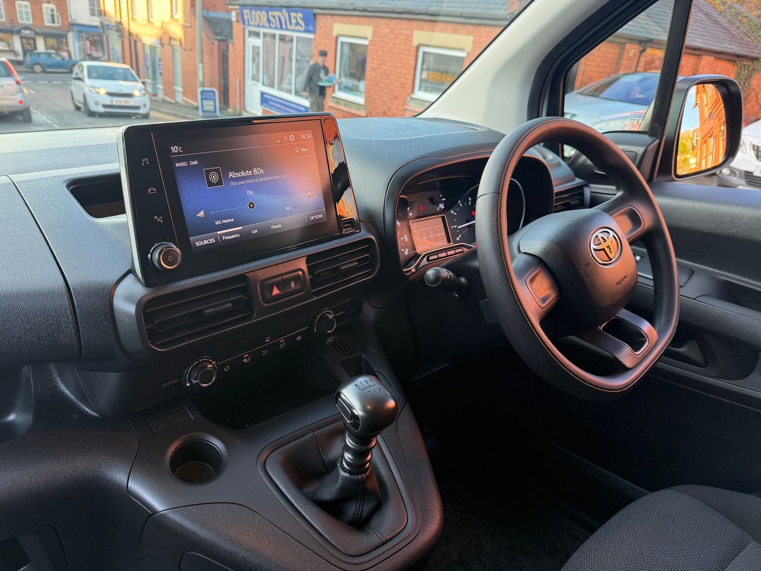 Used Toyota ProAce 2024 for sale - 76915227: Photo 6