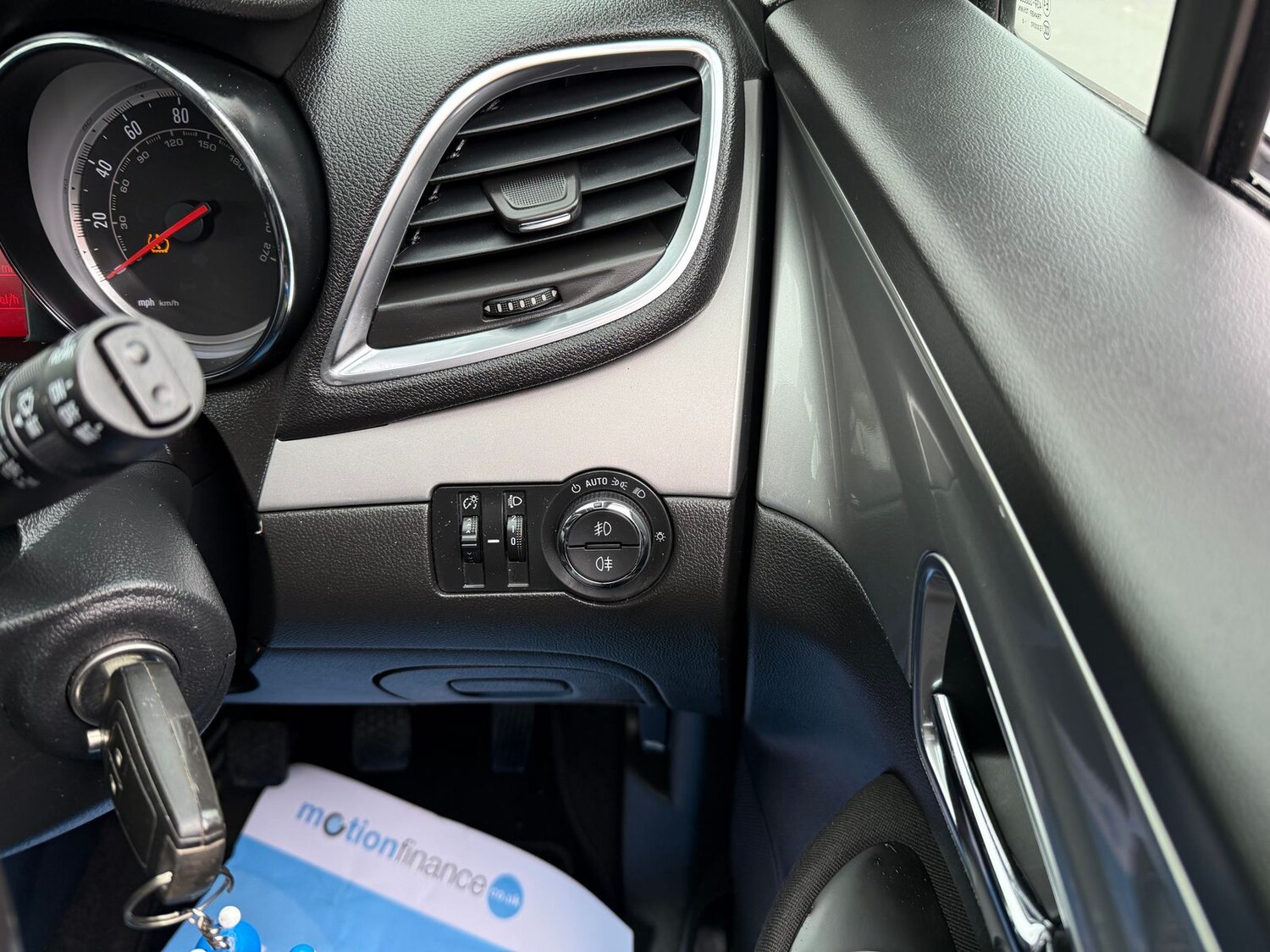 Used Vauxhall Mokka 2017 for sale - 77826855: Photo 24