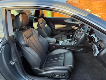 Used Audi A5 2018 for sale - 76691642: Photo