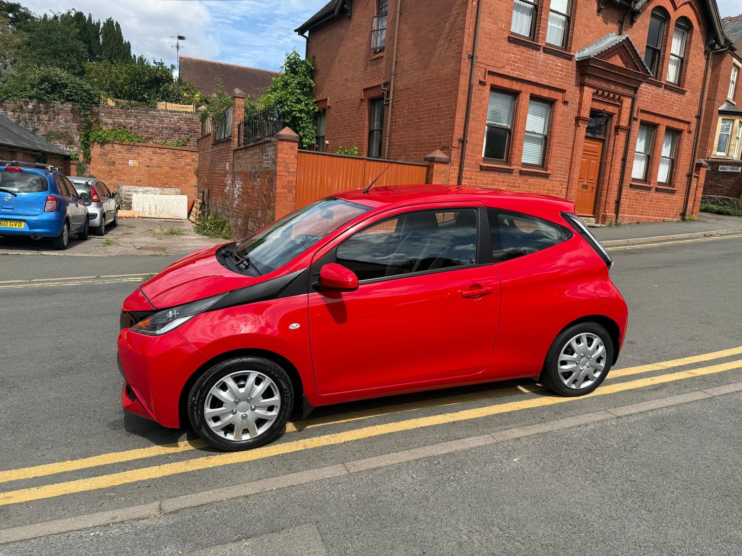 Used Toyota AYGO 2016 for sale - 76310064: Photo 11