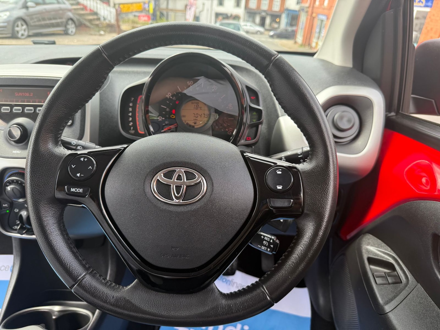 Used Toyota AYGO 2016 for sale - 76310064: Photo 3
