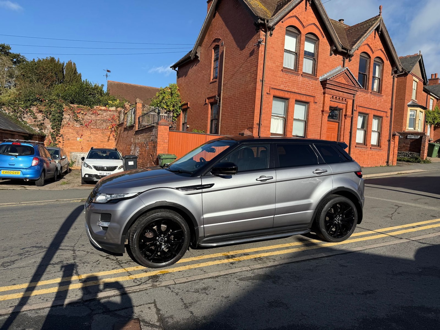Used Land Rover Range Rover Evoque 2011 for sale - 76261738: Photo 4