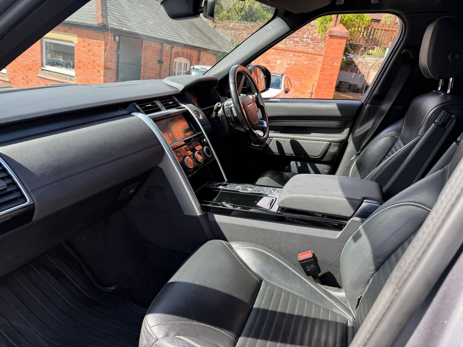 Used Land Rover Discovery 2020 for sale - 78215976: Photo 26