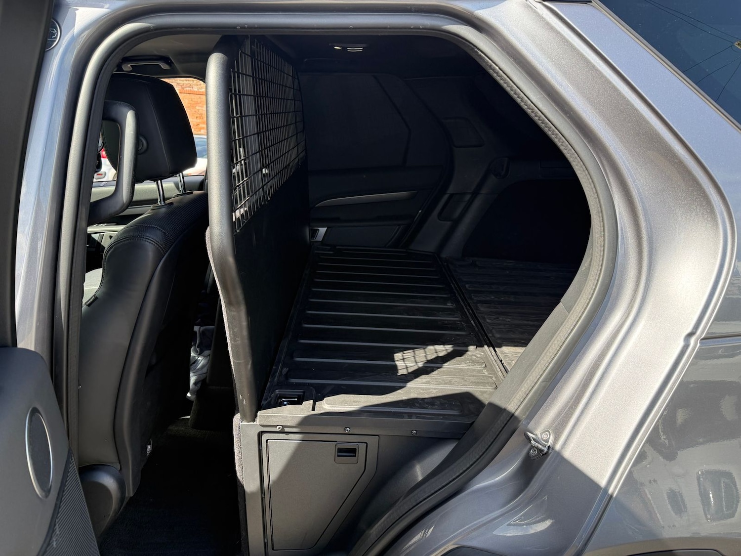 Used Land Rover Discovery 2020 for sale - 78215976: Photo 33