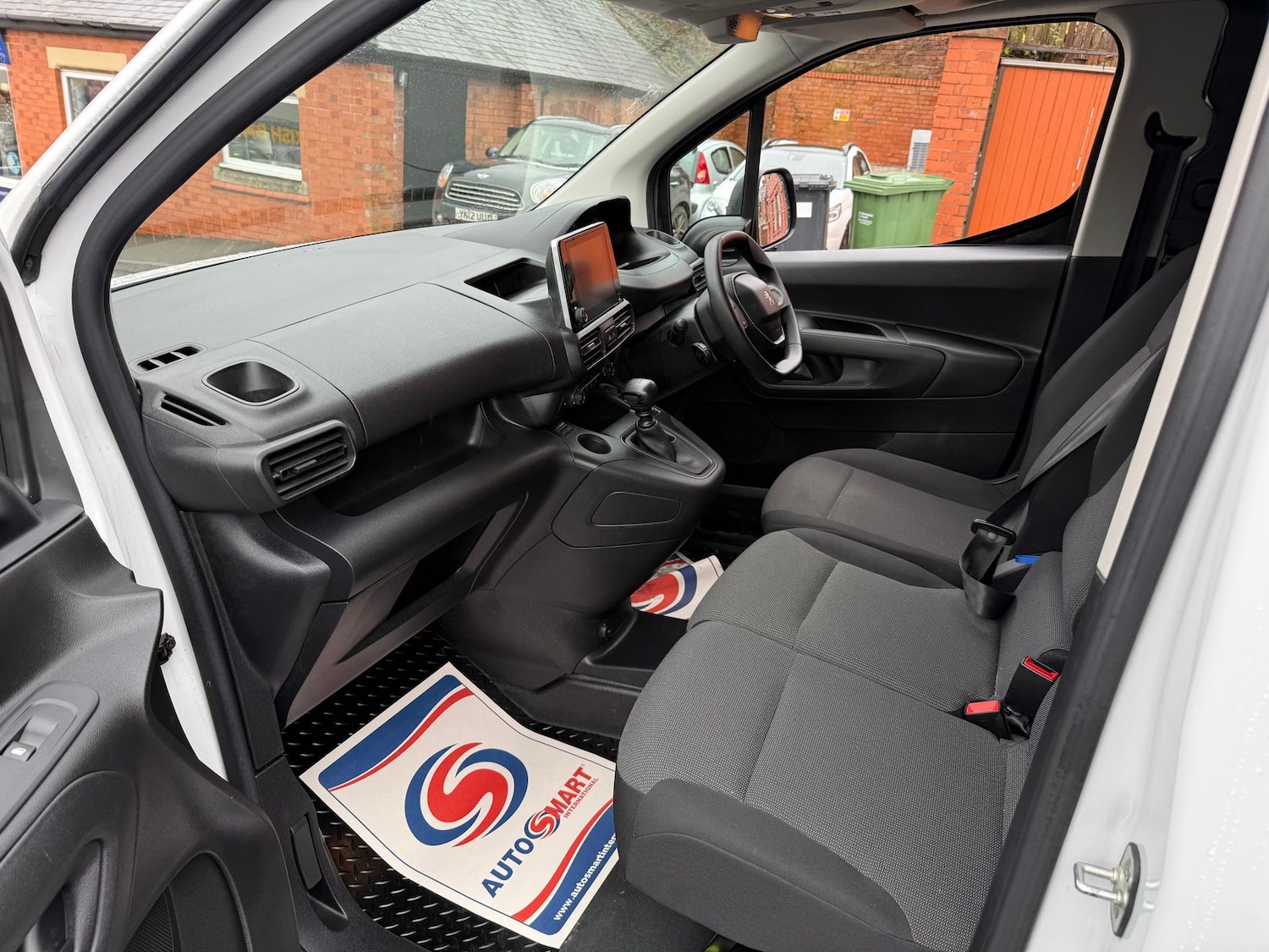 Used Peugeot Partner 2023 for sale - 77706409: Photo 17