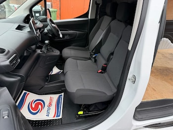 Used Peugeot Partner 2023 for sale - 77706409: Photo