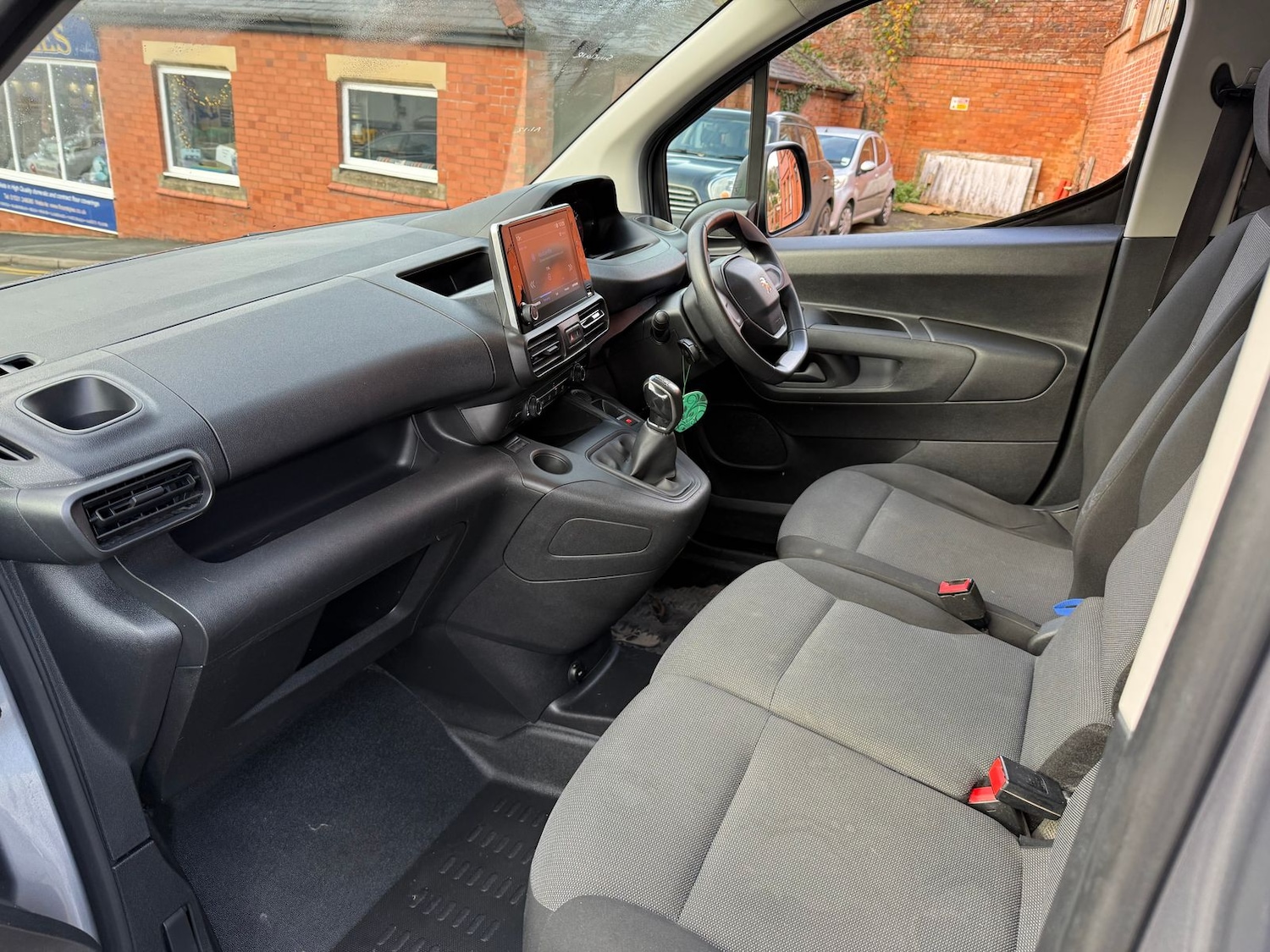 Used Peugeot Partner 2020 for sale - 76915225: Photo 8