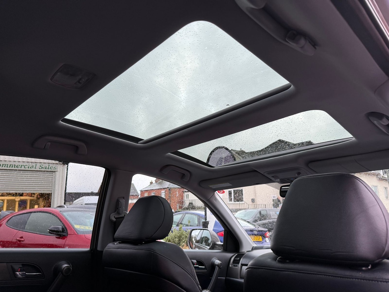 Used Honda CR-V 2010 for sale - 77232334: Photo 12