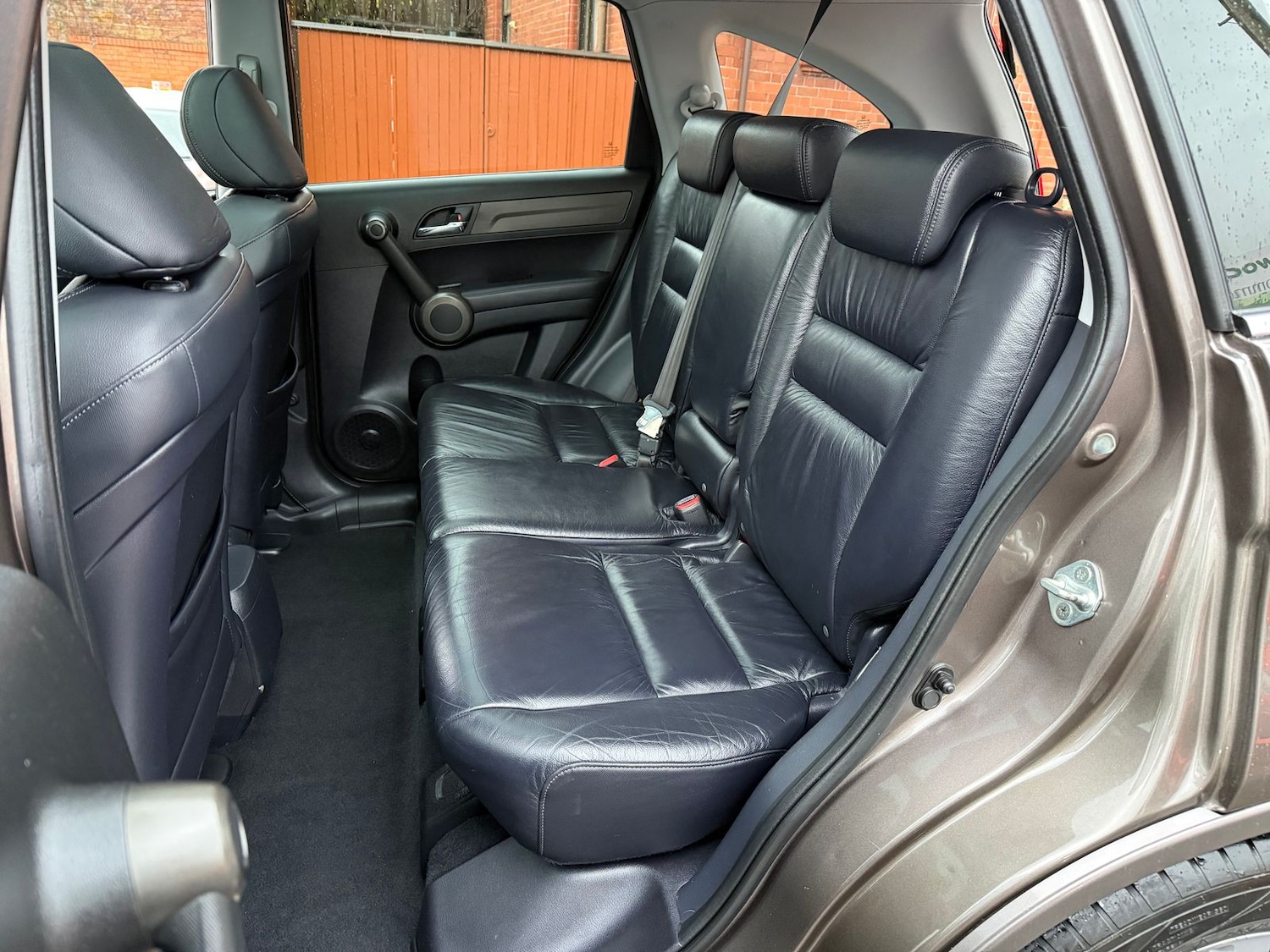 Used Honda CR-V 2010 for sale - 77232334: Photo 24