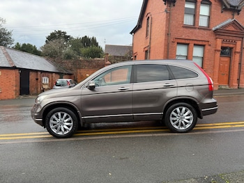 Used Honda CR-V 2010 for sale - 77232334: Photo