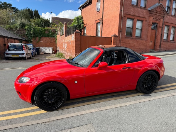 Used Mazda MX-5 2006 for sale - 75679279: Photo 1