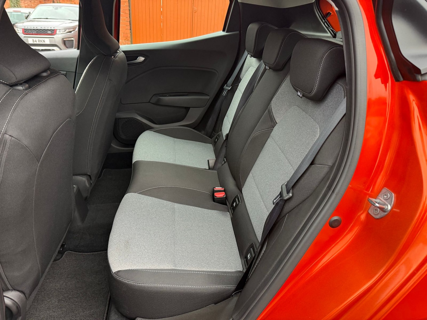 Used Renault Clio 2025 for sale - 77084993: Photo 5