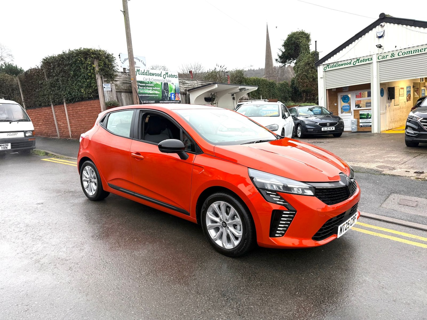 Used Renault Clio 2025 for sale - 77084993: Photo 8