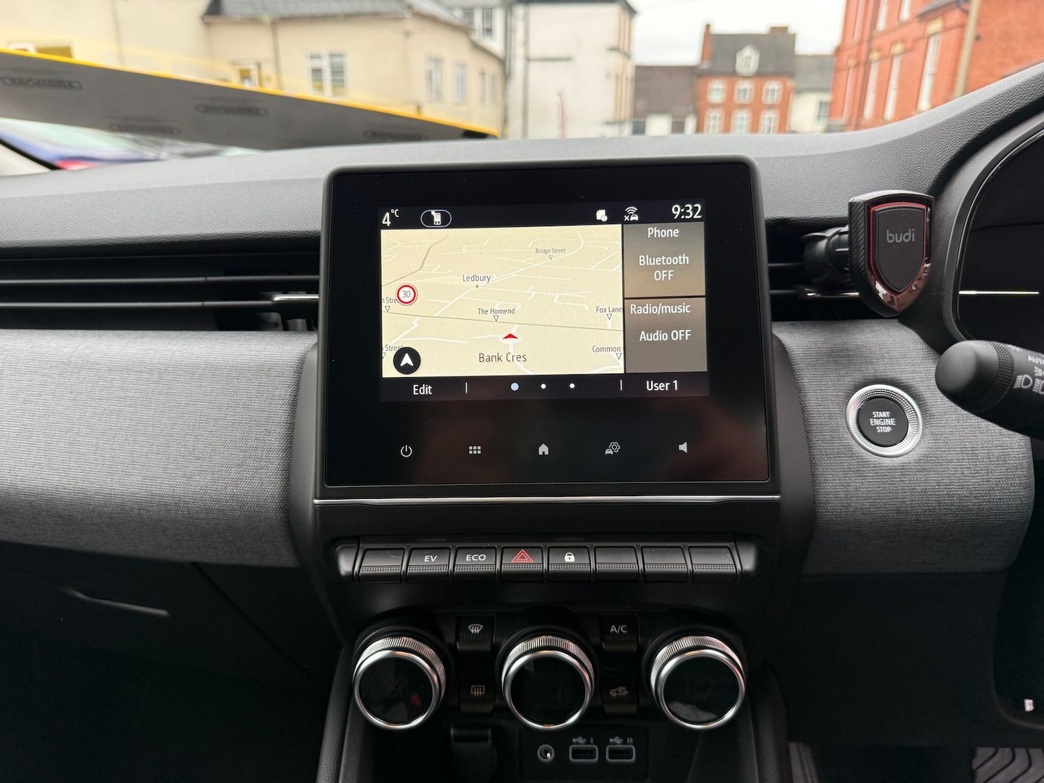 Used Renault Clio 2025 for sale - 77084993: Photo 9